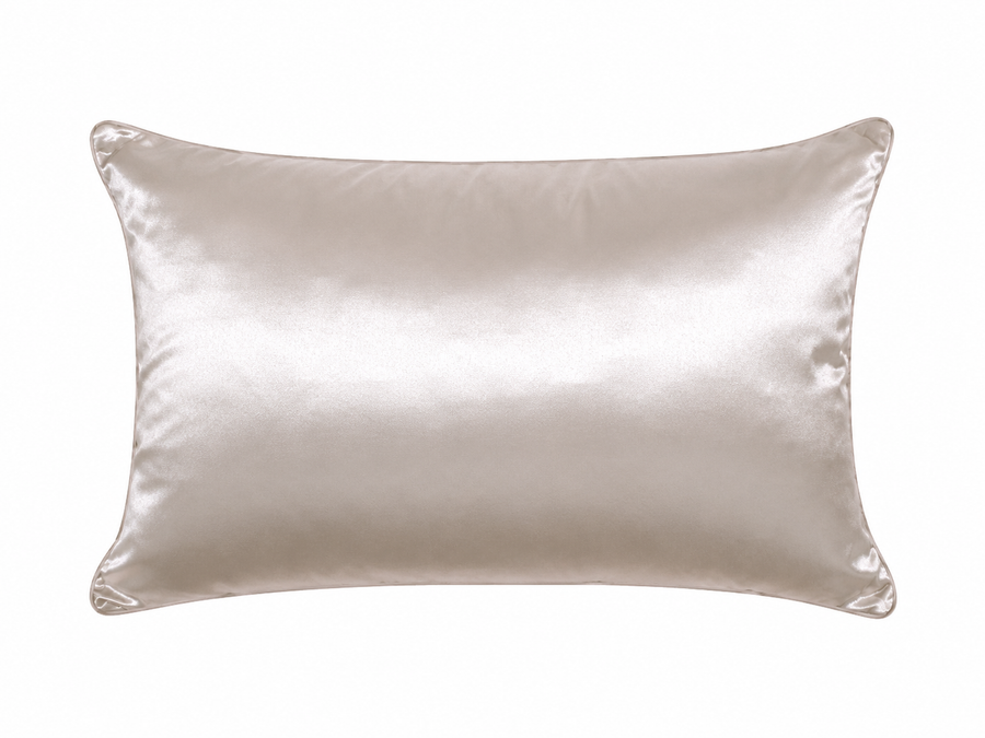 Sierkussen Champagne Satin – Hotel Chique Woonaccessoire