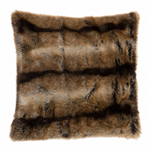 Sierkussen Wild Fur – Bruin – 45 × 45 cm – Hotel Chique Woonaccessoire