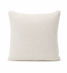 Sierkussen Bouclé White – Wit – 45 × 45 cm – Stijlvol & Tijdloos