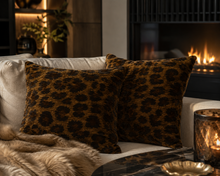 Sierkussen Leopard – Bruin – 45 × 45 cm – Hotel Chique Woonaccessoire