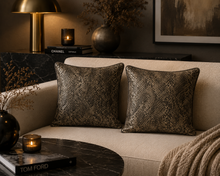 Sierkussen Python Bronze 50x50 cm – Luxe Slangenprint – Hotel Chique Woonaccessoire