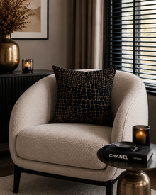 Sierkussen Kilimanjaro Bronze – 50 × 50 cm | Hotel Chique Woonaccessoire