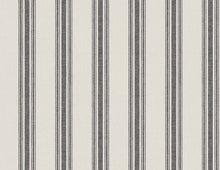 Douglas Behang – Luxe Gestreept Vinylbehang met Textiellook