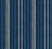 WallQuest Harbor Behang – Luxe Gestreept Vinylbehang met Textiellook