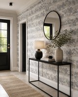 Vilia Horisontti Behang Grijs/Wit – Modern Botanisch Behang – Vliesbehang – 53 cm x 11,2 m